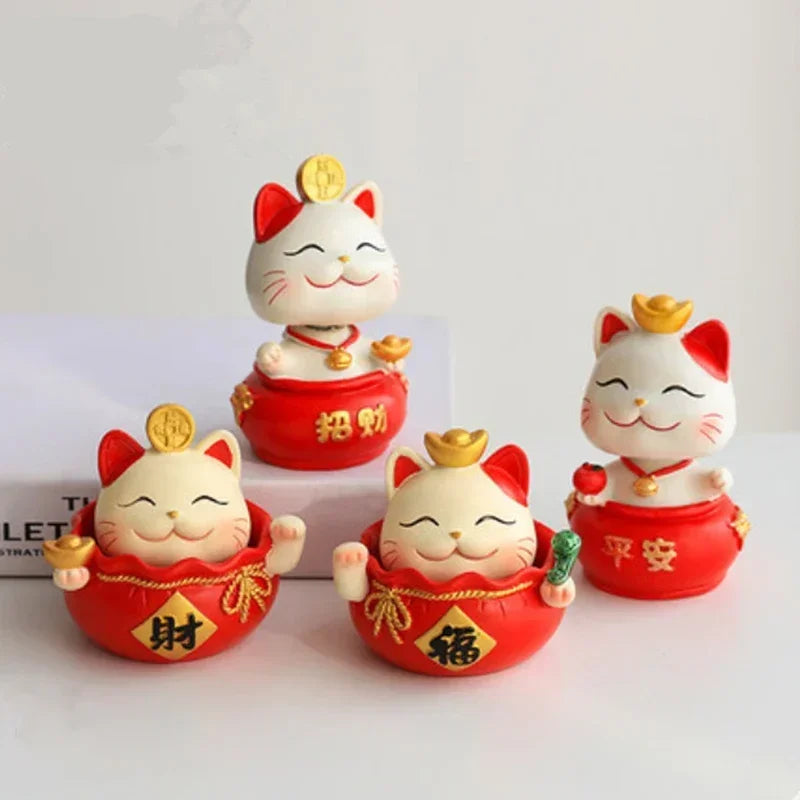 Mini Lucky Maneki Neko Cat
