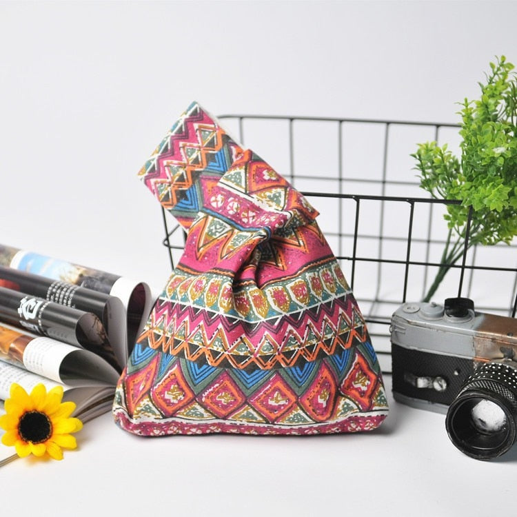 geometric pattern knot bag