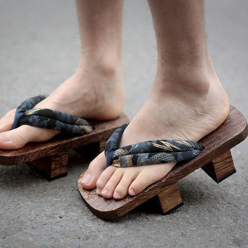 lattice japanese sandals