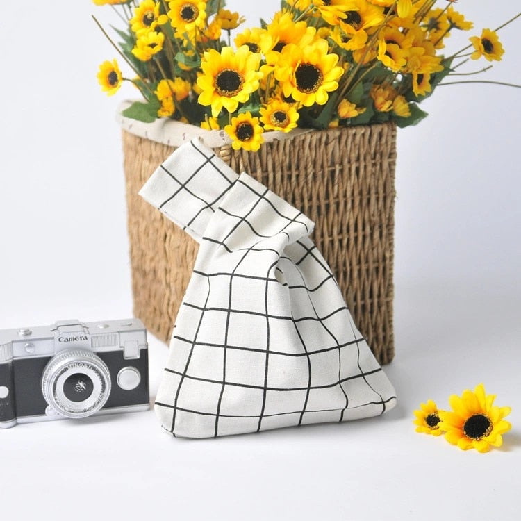 geometric pattern knot bag