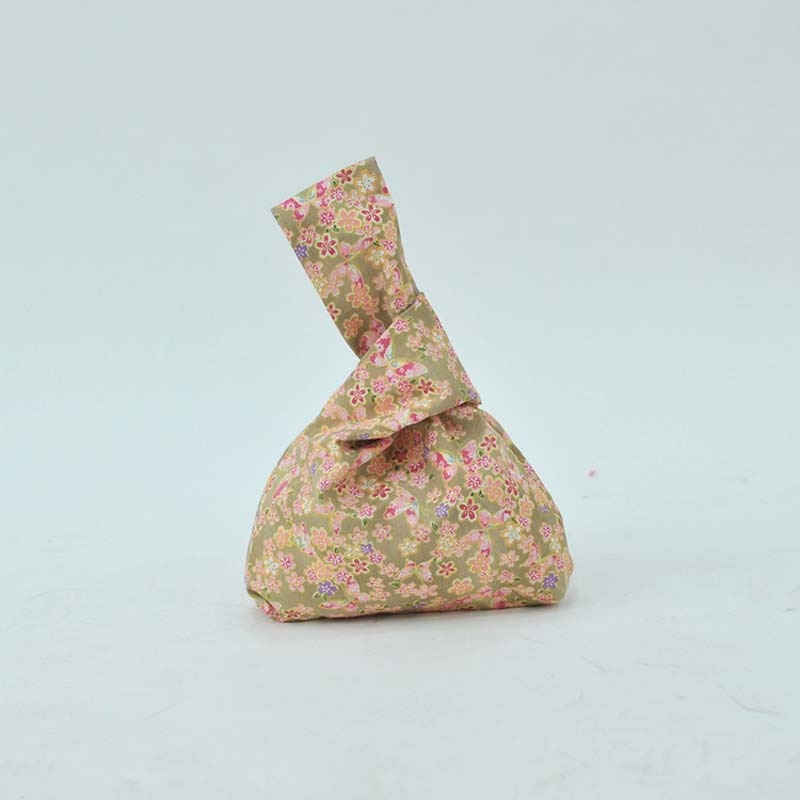 rabbit wrist knot bag