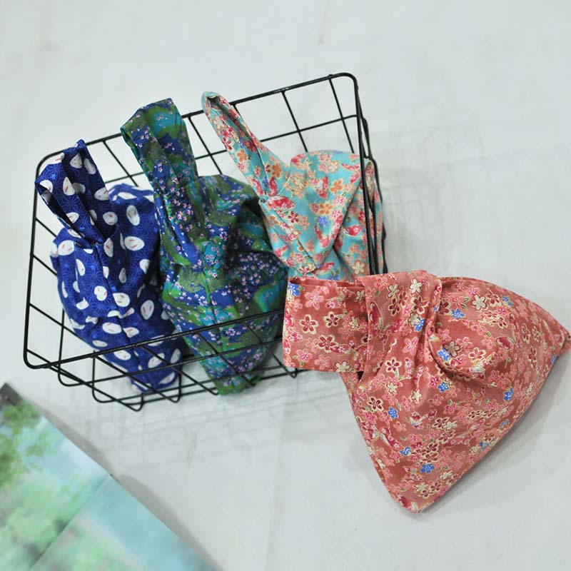 rabbit wrist knot bag