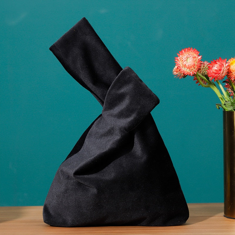 winter retro knot bag