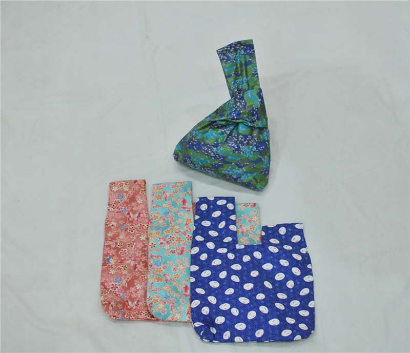 rabbit wrist knot bag
