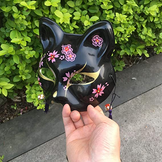 black kabuki kitsune mask