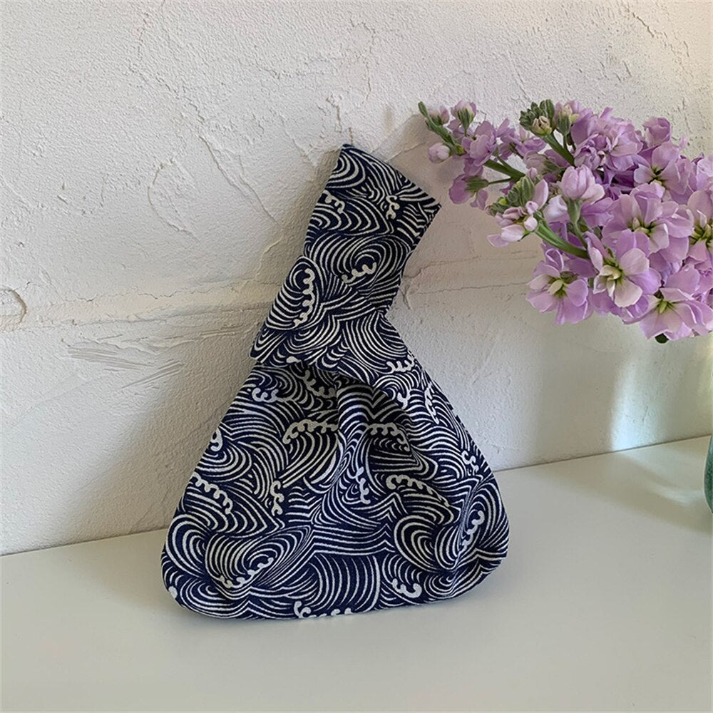 canvas sketch knot bag