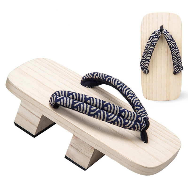 two teeth toe sandals