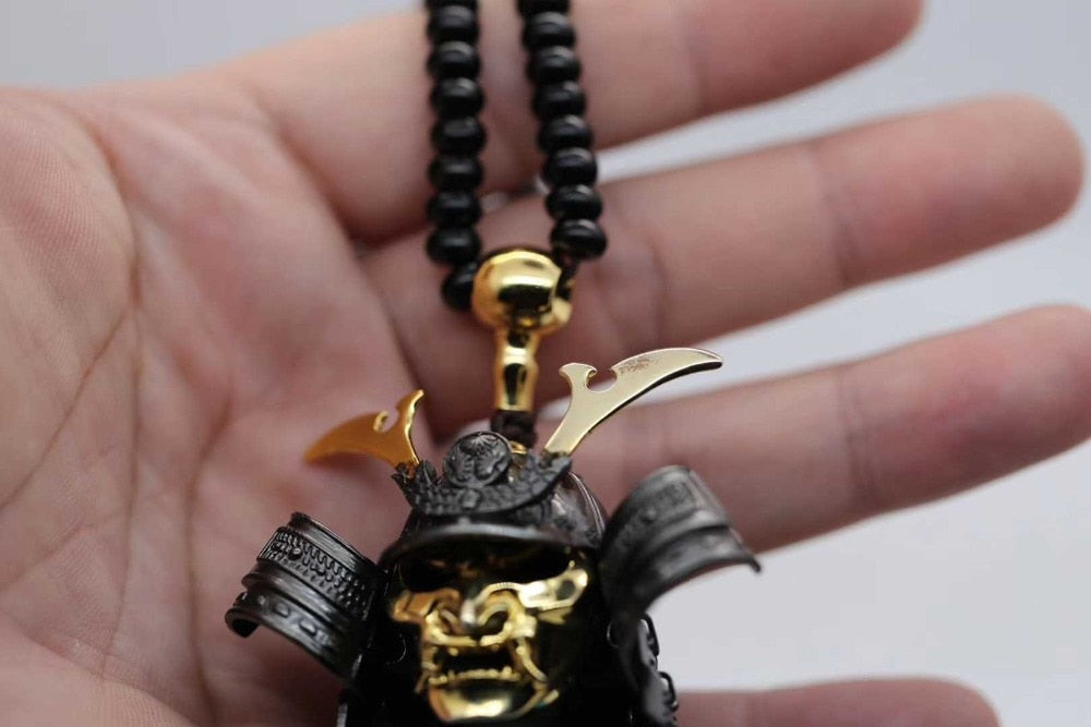 samurai necklace