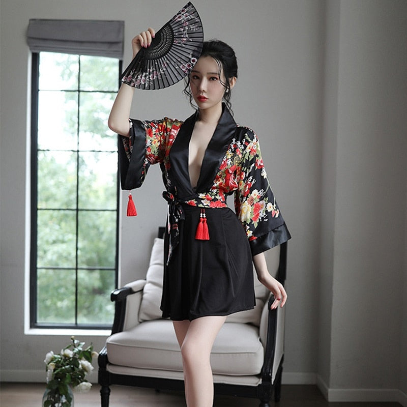 Geisha Japanese Short Kimono