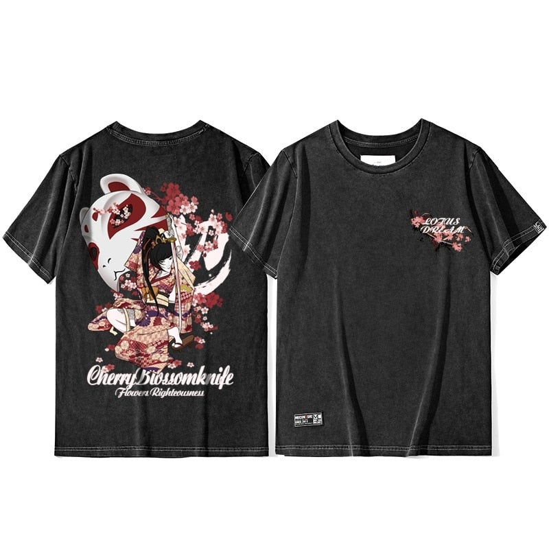 kitsune blossom t-shirt