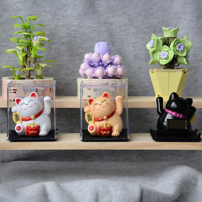 Mini Waving Japanese Lucky Cat - product image 3