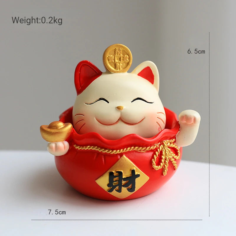 Resin Japanese Maneki Neko Lucky Cat