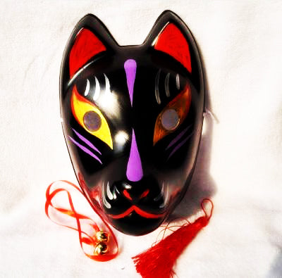black kitsune mask