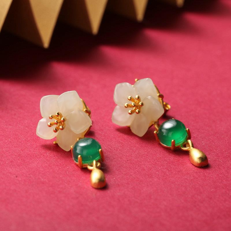 emerald japanese earrings
