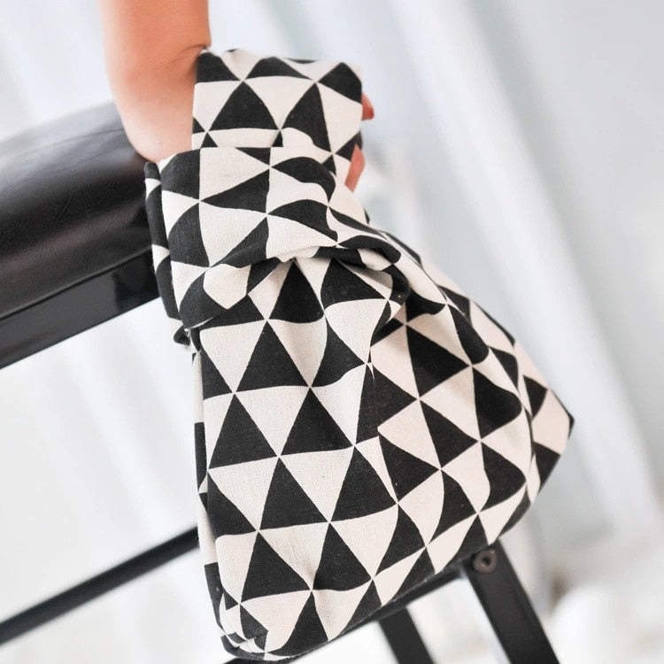 geometric pattern knot bag