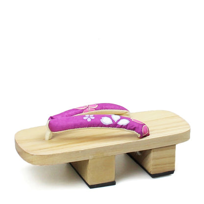 chichiri wooden sandal