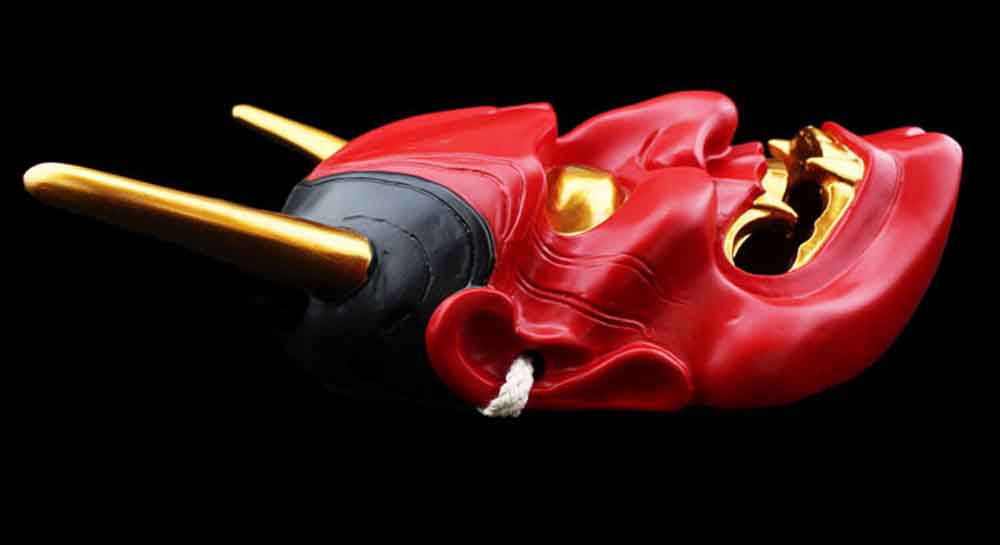 red hannya mask