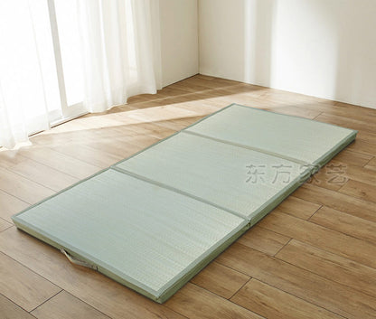 straw jingle mat