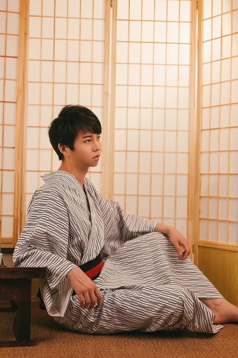 kimono traditional