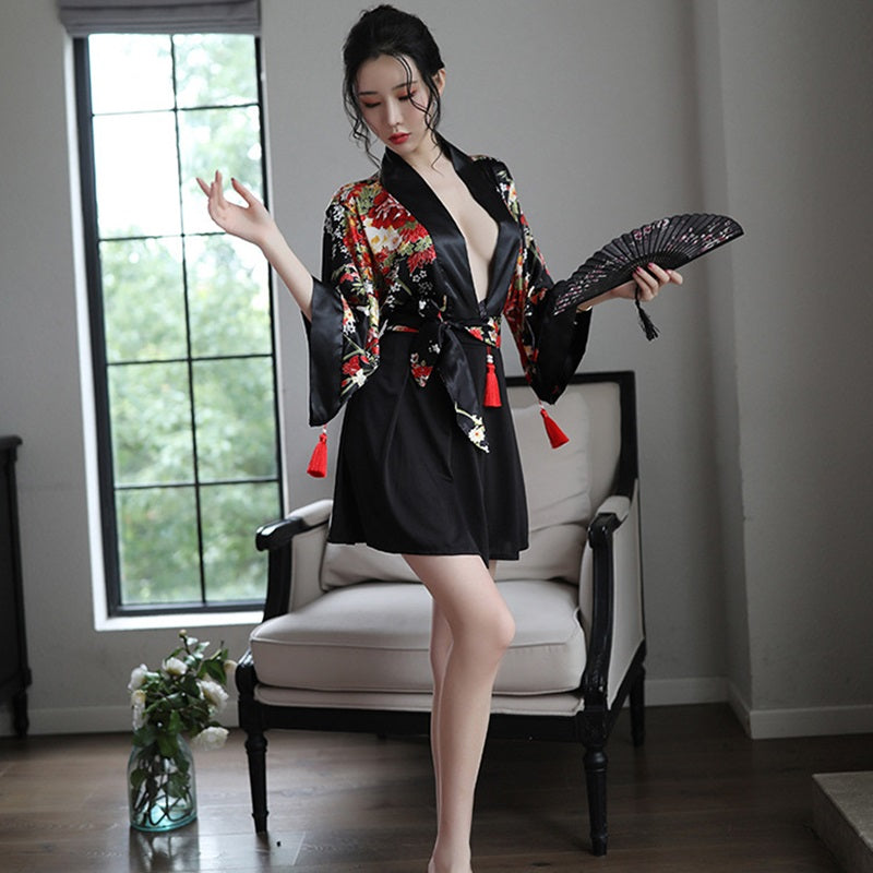 Geisha Japanese Short Kimono